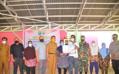 Desa Mekar Jaya Bagikan BLT Tahap II