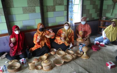 PENGRAJIN LIDI KABONG DAPAT BANTUAN DARI DEKRANASDA BELTIM