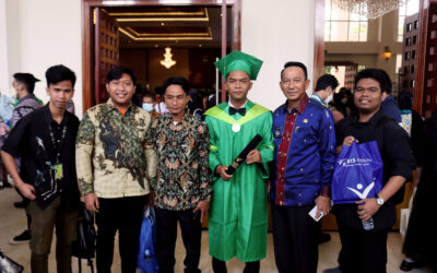 Raih Sarjana Berkat Beasiswa, M. Nur Ungkapkan Terima Kasih ke Pemkab Beltim