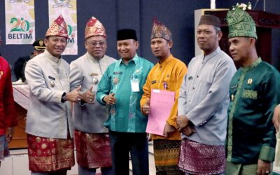 Genap Berusia ke-20, Bupati Burhanudin Paparkan Capaian Pemkab Beltim di Sidang Paripurna Istimewa