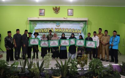 104 Santri Santriwati se-Beltim Diwisuda