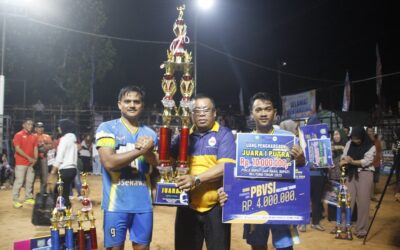 Water Malun dan Pokal Juarai Open Turnamen Bola Voli