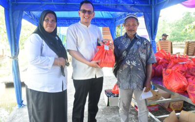 BSB Cabang Manggar Bagikan 50 Paket Sembako Bagi Pembayar PBB