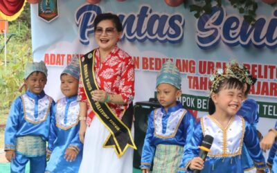 Bunda PAUD Hadiri Pentas Seni dan P5 Adat Budaya Makan Bedulang Urang Belitong di Bentaian Jaya