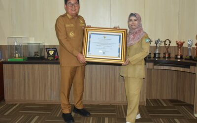 Berprestasi di Nasional, Woro Diganjar Bupati Beltim Penghargaan