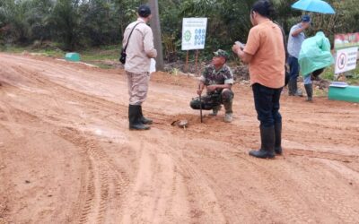 Tim Dinas PU Beltim Turun Pantau TMMD